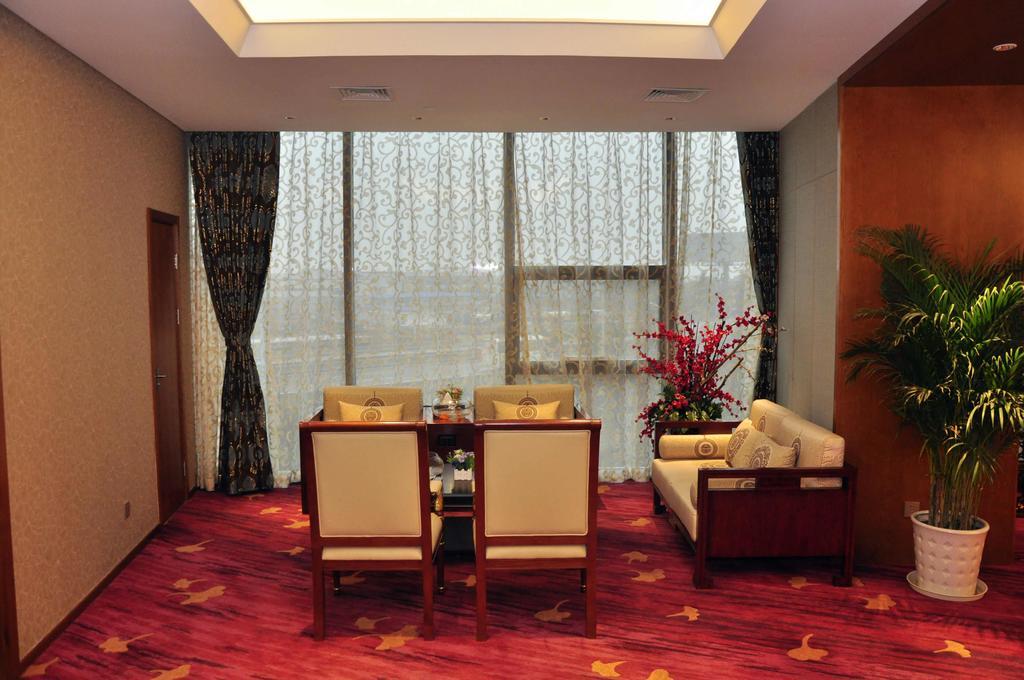 Готель Ramada Nanjing Нанкін Екстер'єр фото